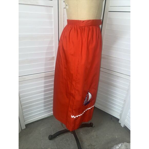 Vintage Jilly 70s Red POLYESTER A Line Skirt Size Large Sailboat Embroidered - Picture 5 of 10